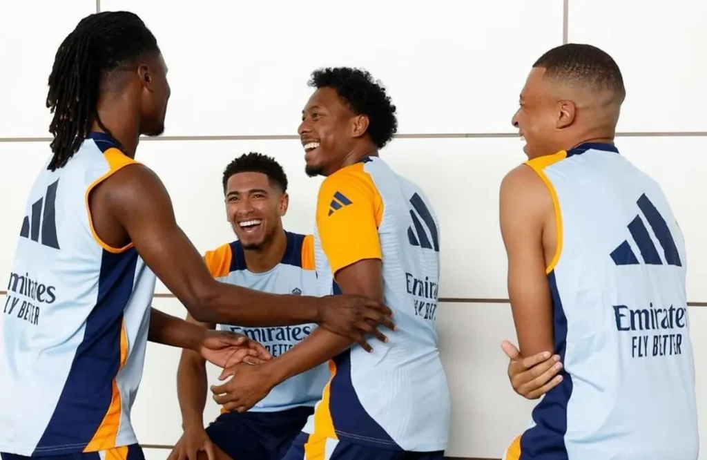Eduardo Camavinga, Jude Bellingham, David Alaba y Kylian Mbappé.