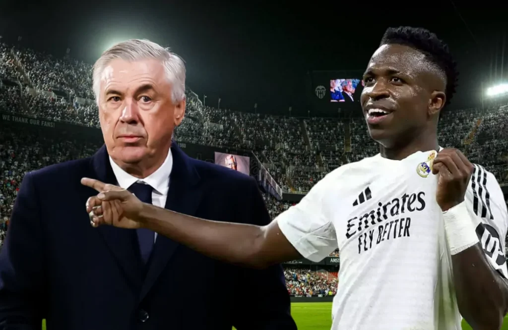 Carlo Ancelotti y Vinicius, pensando ya en el partido del viernes.