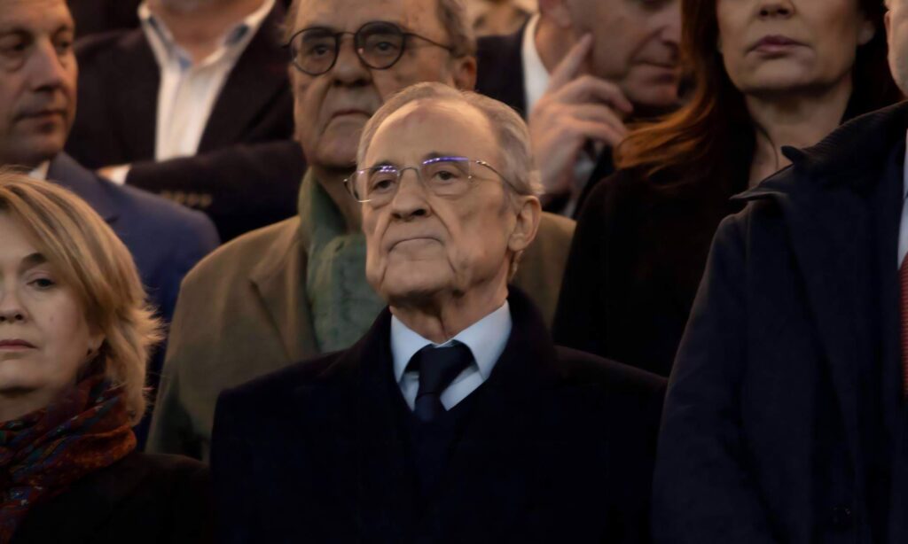 Florentino Pérez, en el palco del Santiago Bernabéu durante un partido de esta temporada del Real Madrid.