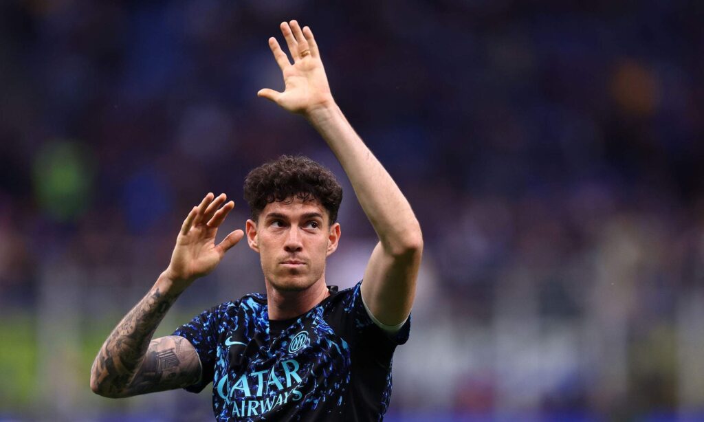 Alessandro Bastoni, futbolista del inter de Milán.