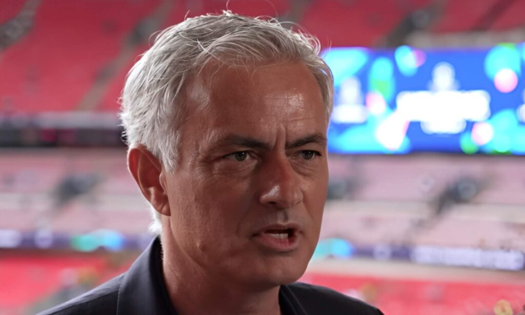 José Mourinho responde a preguntas muy interesantes