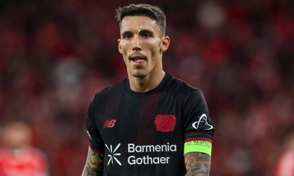 Ni Álvaro Carreras ni Fran García, el Real Madrid estudia fichar a un lateral izquierdo y la opción más barata del mercado es Alejandro Grimaldo