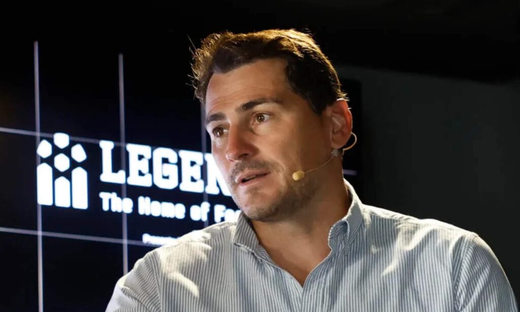 Iker Casillas felicita a Florentino y elogia a Riquelme: "A trabajar en el presente y de la mejor manera para volver a la senda del éxito, Enrique ha hecho una gran campaña"